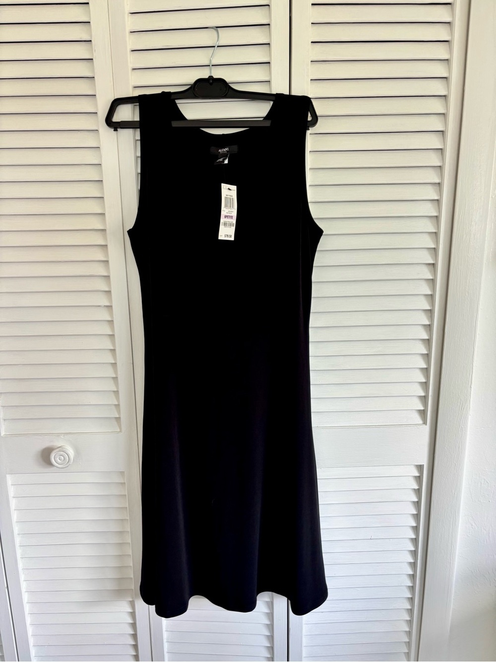 NWT Alfani Women's Quiet Luxury Crepe Overlay, Size 6P, Deep Black Quiet Luxury